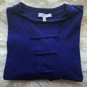 Navy blue Tee shirt (Cut-outs)